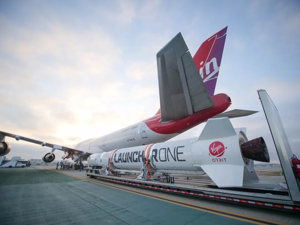 First Virgin Rocket Revealed: Speeds over 20x Speed of Sound 


