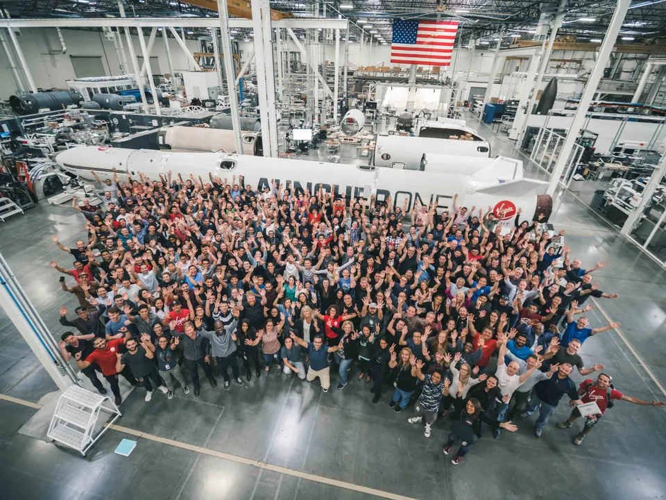 First Virgin Rocket Revealed: Speeds over 20x Speed of Sound 

